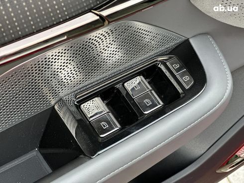 Zeekr 001 2021 красный - фото 27