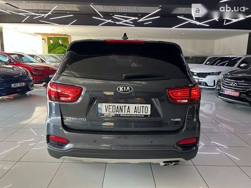 Kia Sorento 2019 - фото 7