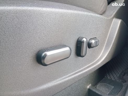 Ford Escape 2019 серый - фото 28