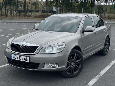Skoda Octavia 2012 - фото 3