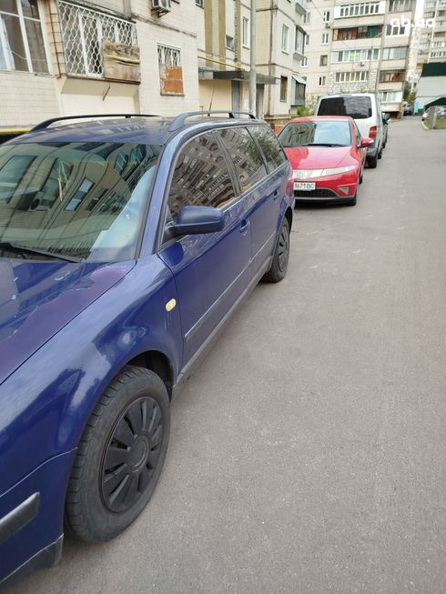 Volkswagen Passat 1998 синий - фото 5