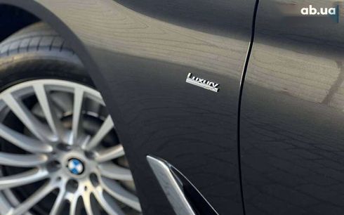 BMW 5 серия 2017 - фото 8