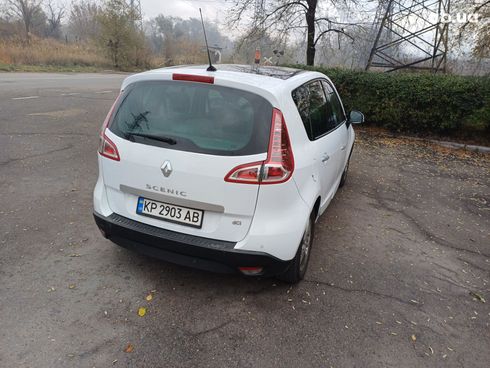 Renault Scenic 2011 белый - фото 12