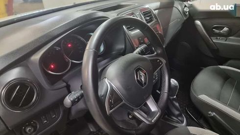 Renault Sandero 2019 - фото 10