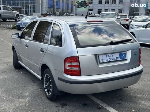 Skoda Fabia 2006 - фото 7
