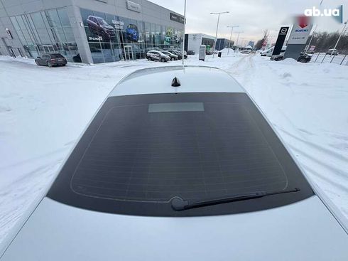 Skoda Octavia 2020 - фото 8