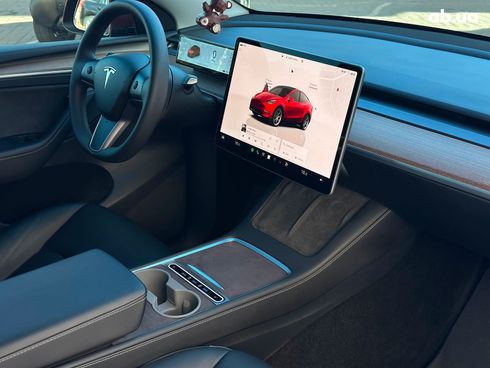Tesla Model Y 2024 красный - фото 30