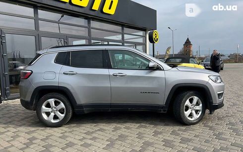 Jeep Compass 2018 - фото 8