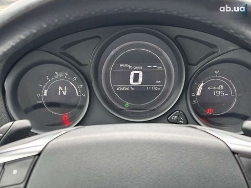 Citroёn C4 2015 - фото 14