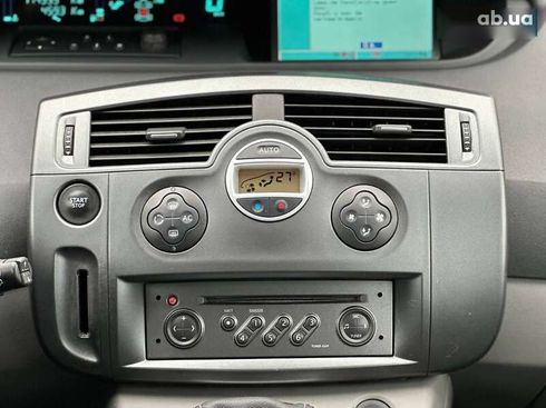 Renault Scenic 2005 - фото 21