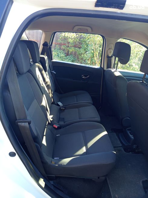 Renault Scenic 2013 белый - фото 6