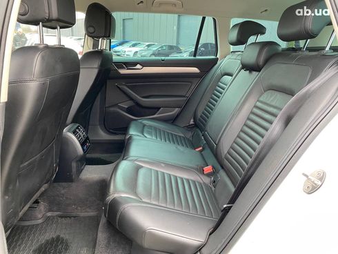 Volkswagen passat alltrack 2017 белый - фото 28