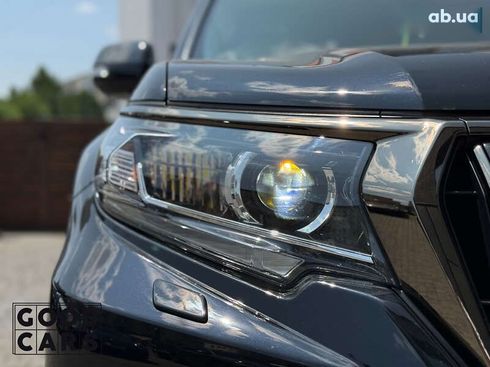 Toyota Land Cruiser Prado 2021 - фото 10