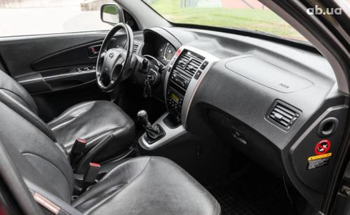 Hyundai Tucson 2009 черный - фото 5