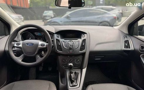 Ford Focus 2014 - фото 12