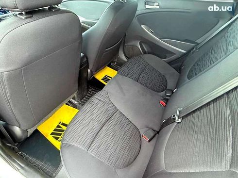 Hyundai Solaris 2016 - фото 30