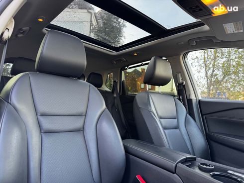 Nissan Rogue 2023 белый - фото 43