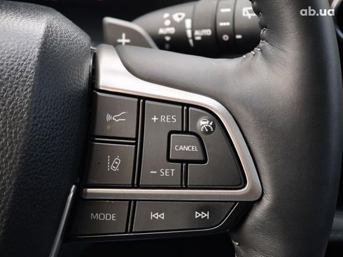 Toyota Highlander 2024 черный - фото 33