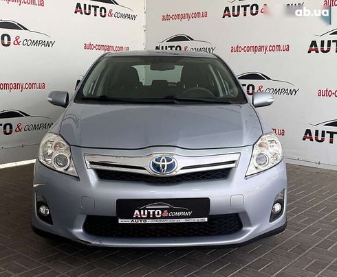 Toyota Auris 2012 - фото 2