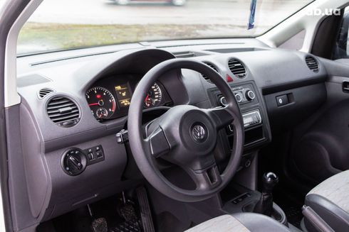 Volkswagen Caddy 2012 белый - фото 8