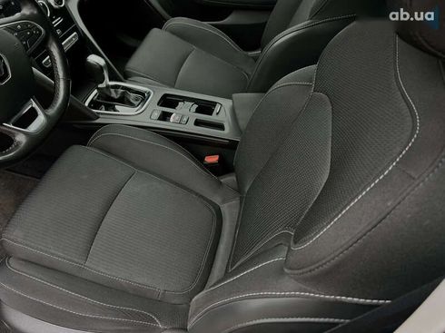 Renault Megane 2021 - фото 24