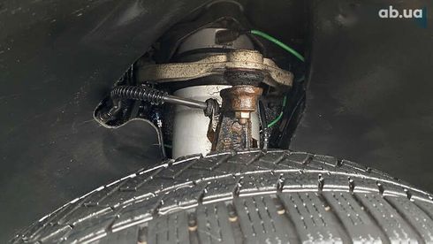 Volkswagen Touareg 2003 - фото 15