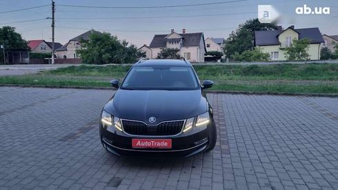 Skoda Octavia 2019 - фото 5