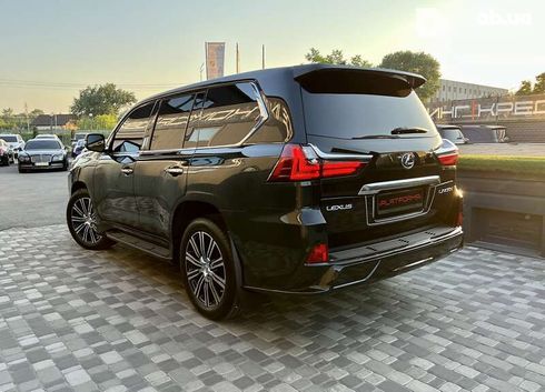 Lexus LX 2019 - фото 20