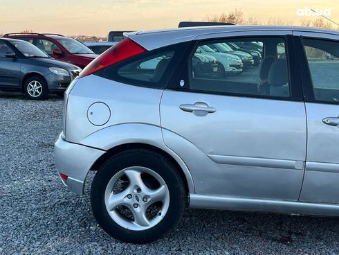 Ford Focus 2001 серый - фото 9