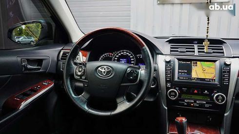 Toyota Camry 2012 - фото 25