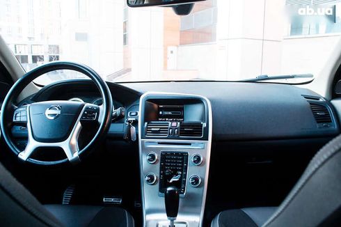 Volvo XC60 2010 - фото 22