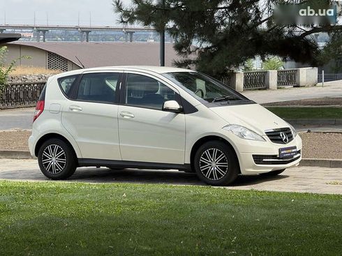 Mercedes-Benz A-Класс 2010 - фото 8
