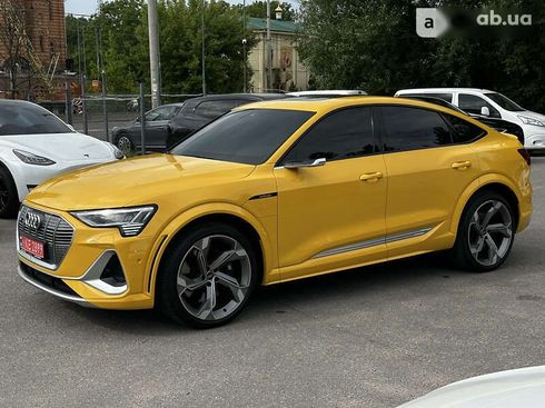 Audi Q4 Sportback e-tron 2022 - фото 18