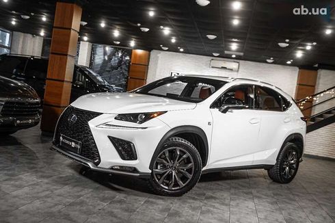 Lexus NX 2021 - фото 13