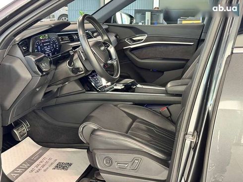 Audi E-Tron 2021 - фото 18