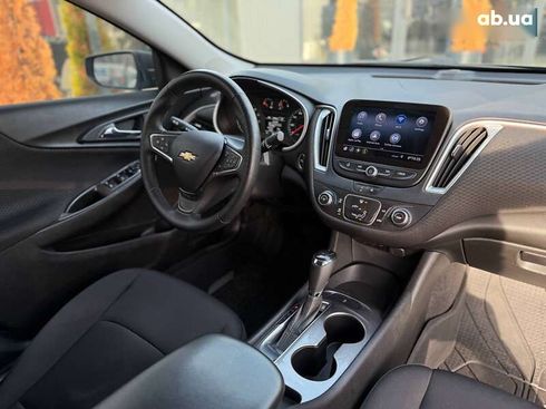 Chevrolet Malibu 2020 - фото 28