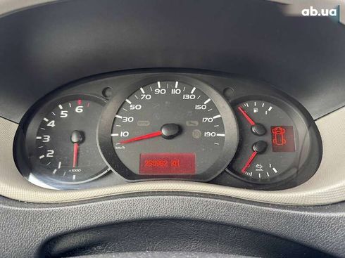 Renault Master 2017 - фото 16