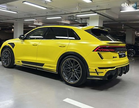 Audi RS Q8 2020 - фото 28