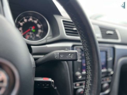 Volkswagen Passat 2018 - фото 21