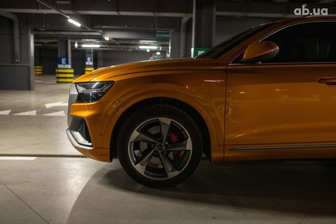 Audi Q8 2018 оранжевый - фото 13