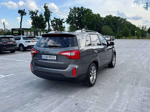 Kia Sorento 2013 - фото 3