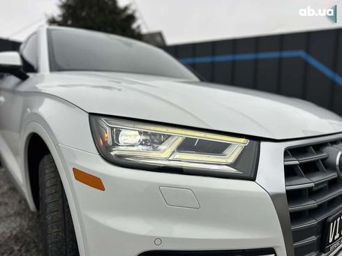 Audi Q5 2017 - фото 30