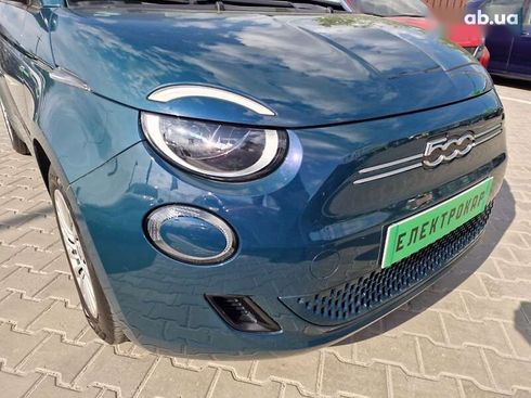Fiat 500E 2022 - фото 6