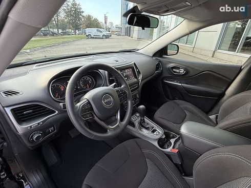 Jeep Cherokee 2020 - фото 15