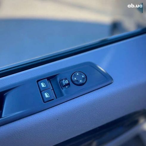 Peugeot Expert 2020 - фото 18