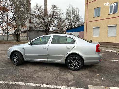 Skoda octavia a5 2010 серый - фото 7