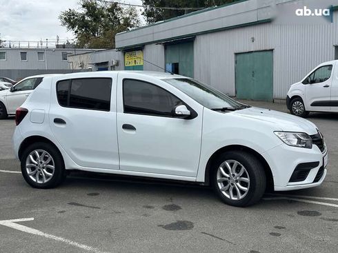 Renault Sandero 2019 - фото 4
