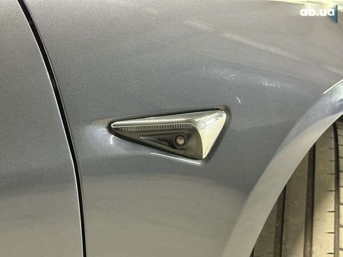 Tesla Model 3 2019 - фото 16