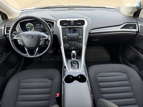 Ford Mondeo 2017 - фото 22