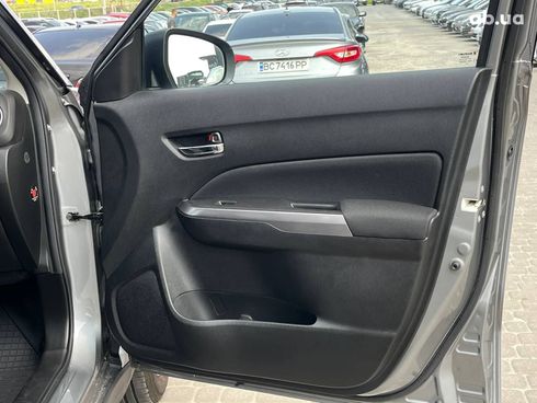 Suzuki Vitara 2019 серый - фото 4